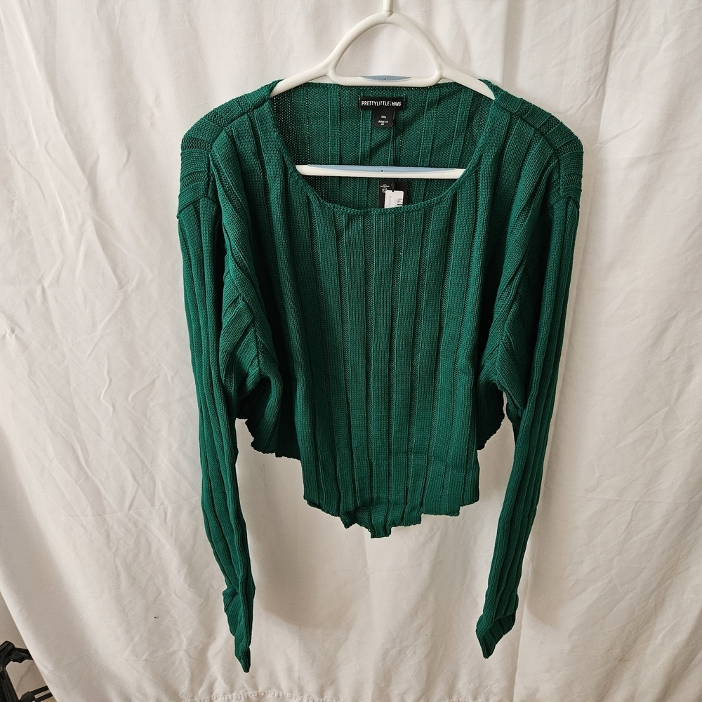 #133 PrettyLittleThing Green Ribbed Knit Top